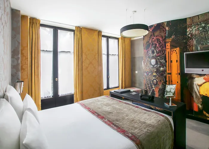 Le Bellechasse Saint-germain Otel 4*