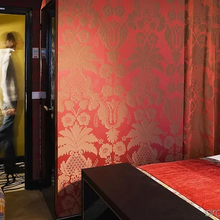 オテル ル ベルシャス サンジェルマン ホテル パリ